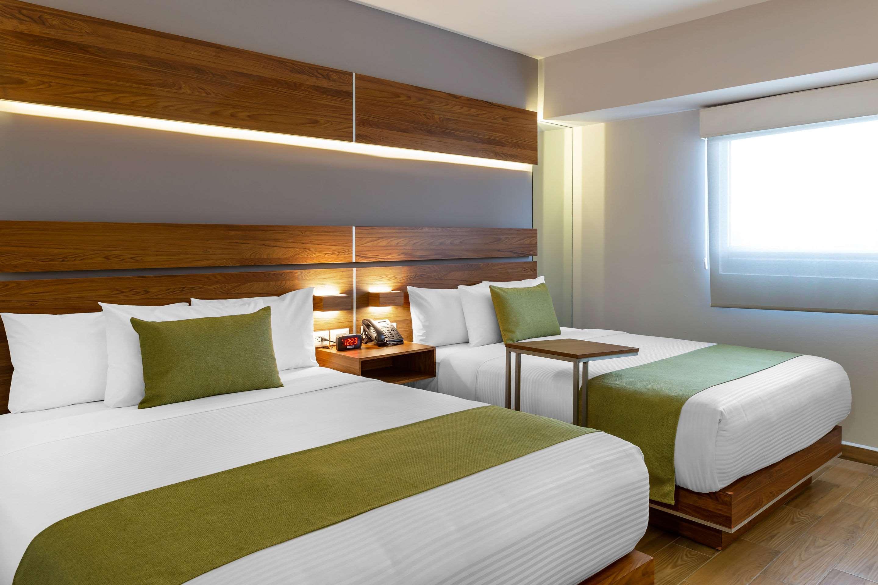 Sleep Inn Tijuana Exterior photo