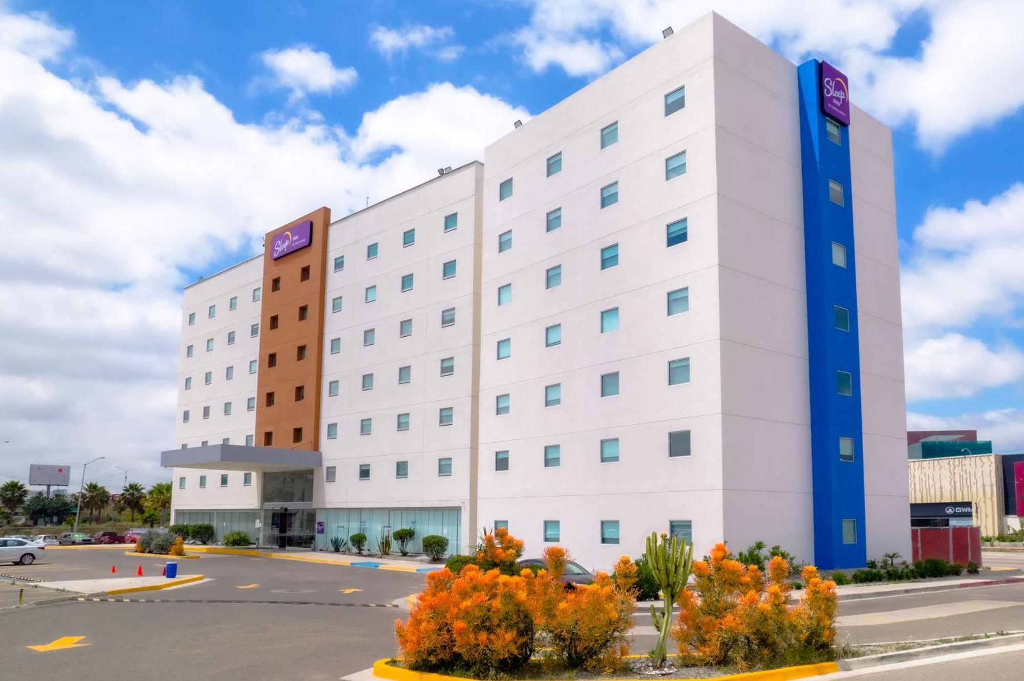 Sleep Inn Tijuana Exterior photo